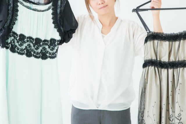 30代 結婚式 お呼ばれ ドレス